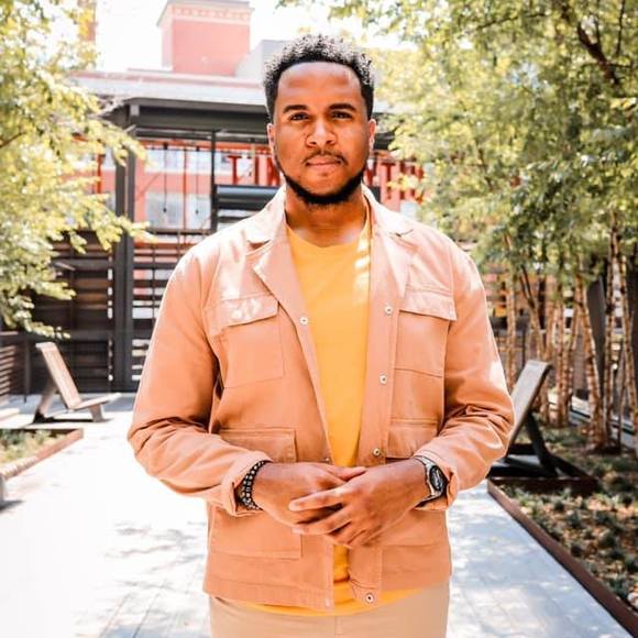 Meet your Posher, Matthew - Picture 1 of 1